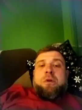 Snapshot of chada1980 chatting on December 10, 2024, 4:27 pm chada1980 online show from December 10, 2024, 4:27 pm