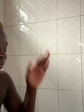 Snapshot of JemaimaPrincess chatting on December 17, 2025, 4:39 am JemaimaPrincess online show from December 17, 2025, 4:39 am