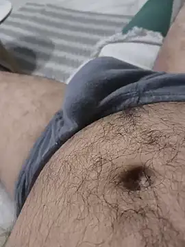 Snapshot of markusx215 chatting on February 6, 2025, 10:32 pm markusx215 online show from February 6, 2025, 10:32 pm