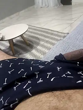 Snapshot of markusx215 chatting on October 4, 2025, 10:11 pm markusx215 online show from October 4, 2025, 10:11 pm