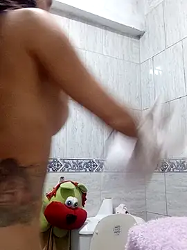 Chicavixy online show from March 16, 2026, 8:22 pm