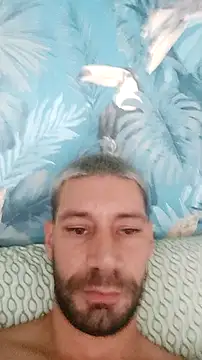 Snapshot of litleboy92 chatting on September 23, 2025, 3:30 pm litleboy92 online show from September 23, 2025, 3:30 pm