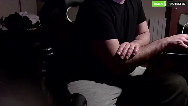 Snapshot of MultiOrgasmicLover chatting on March 9, 2025, 9:36 pm MultiOrgasmicLover online show from March 9, 2025, 9:36 pm