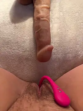 Snapshot of Leanaa_Jolly chatting on March 4, 2026, 5:53 pm Leanaa Jolly online show from March 4, 2026, 5:53 pm