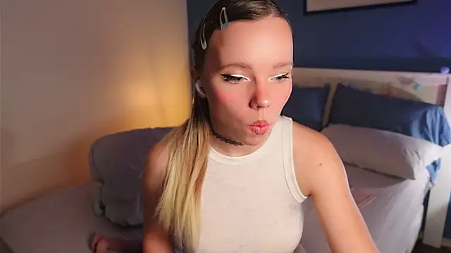 Ayra Lust online show from March 29, 2026, 1:46 pm