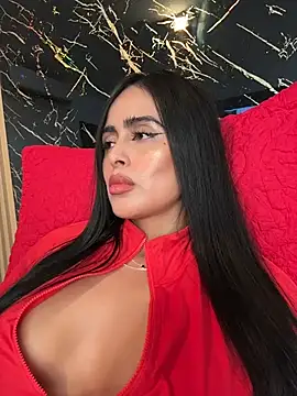 Snapshot of Alexandra_duque chatting on February 8, 2026, 8:39 pm Alexandra duque online show from February 8, 2026, 8:39 pm