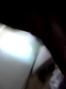 Miya567w online show from November 2, 2025, 7:35 am