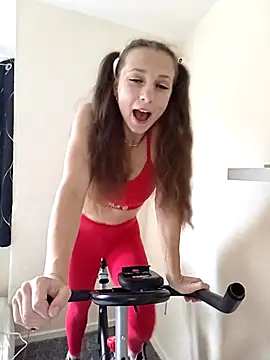 Snapshot of Milky_flexy_cat chatting on September 16, 2025, 1:12 pm Milky flexy cat online show from September 16, 2025, 1:12 pm