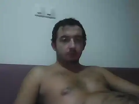 Snapshot of laynufff chatting on September 18, 2025, 5:27 pm laynufff online show from September 18, 2025, 5:27 pm