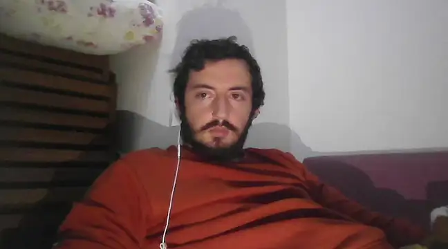 Snapshot of laynufff chatting on March 16, 2025, 10:20 pm laynufff online show from March 16, 2025, 10:20 pm