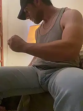 FumesClouds online show from March 25, 2026, 10:19 pm