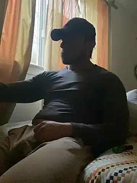 FumesClouds online show from December 31, 2024, 12:32 am