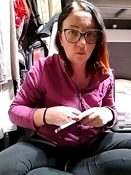 Snapshot of cuplubijoanna chatting on January 5, 2026, 5:38 pm cuplubijoanna online show from January 5, 2026, 5:38 pm