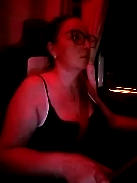 Snapshot of cuplubijoanna chatting on November 12, 2025, 8:34 pm cuplubijoanna online show from November 12, 2025, 8:34 pm