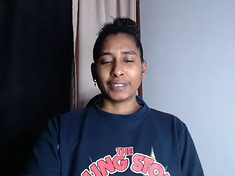 Snapshot of yohatinelly07 chatting on June 4, 2026, 7:46 am yohatinelly07 online show from June 4, 2026, 7:46 am