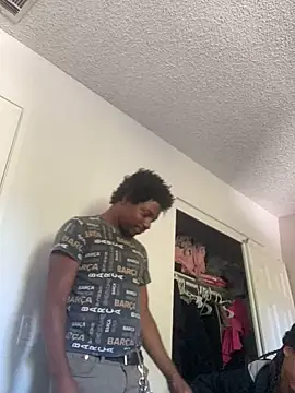 Snapshot of gaimov3r2024 chatting on October 29, 2025, 8:41 pm gaimov3r2024 online show from October 29, 2025, 8:41 pm