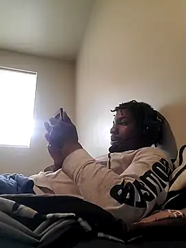 Snapshot of gaimov3r2024 chatting on January 28, 2025, 10:23 pm gaimov3r2024 online show from January 28, 2025, 10:23 pm