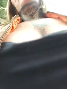 YourMommyBlair online show from February 5, 2026, 6:20 am