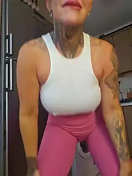 YourMommyBlair online show from January 15, 2025, 6:43 am