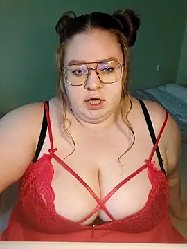 Snapshot of Chloe_WS chatting on September 12, 2025, 4:45 am Chloe WS online show from September 12, 2025, 4:45 am