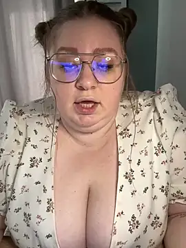 Snapshot of Chloe_WS chatting on February 22, 2025, 6:39 am Chloe WS online show from February 22, 2025, 6:39 am