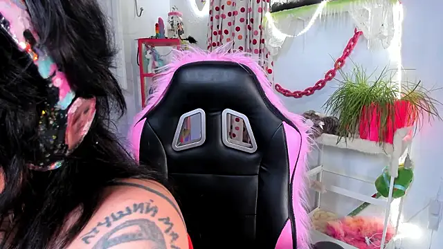 Snapshot of lady_sontse_ chatting on February 26, 2026, 8:20 pm lady sontse online show from February 26, 2026, 8:20 pm