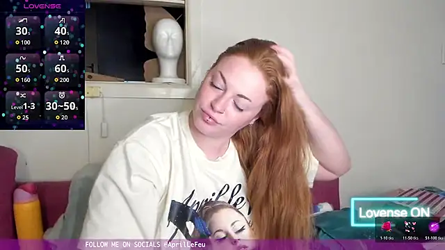 Snapshot of aaprill chatting on November 3, 2025, 8:18 am aaprill online show from November 3, 2025, 8:18 am