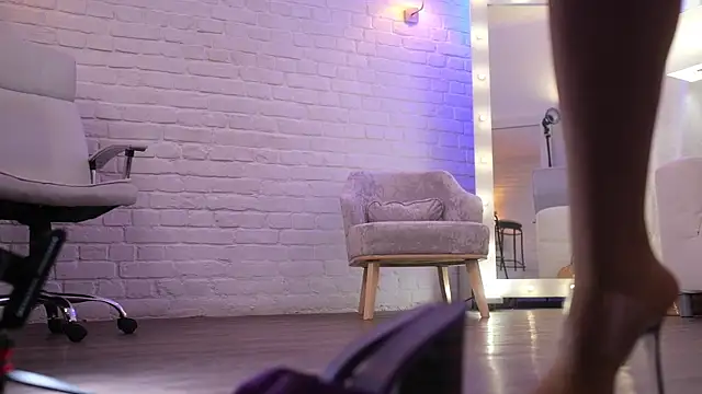 Nylon Legs online show from July 8, 2026, 10:10 pm