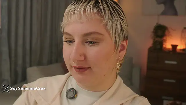 Snapshot of Ximenna_Cruz chatting on January 14, 2026, 12:20 pm Ximenna Cruz online show from January 14, 2026, 12:20 pm