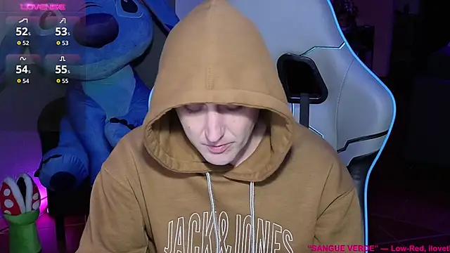 Gil gamesh90 online show from March 26, 2026, 6:28 pm