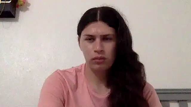 Snapshot of JaxcyVelez chatting on June 20, 2026, 8:25 pm JaxcyVelez online show from June 20, 2026, 8:25 pm