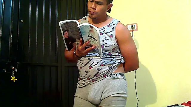 Snapshot of lozter345 chatting on October 24, 2025, 9:41 am lozter345 online show from October 24, 2025, 9:41 am