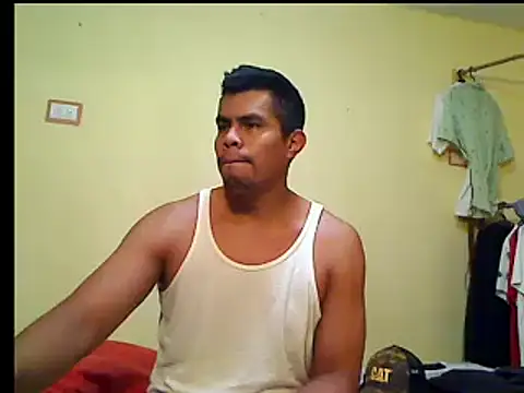 Snapshot of lozter345 chatting on November 9, 2025, 4:27 am lozter345 online show from November 9, 2025, 4:27 am