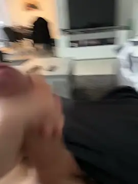 dickerschwanz2201 online show from February 13, 2025, 3:24 pm