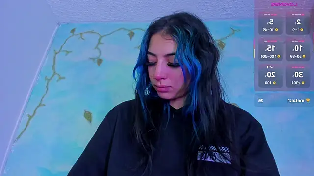 SaturnooStonee online show from December 3, 2025, 12:55 am