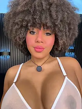Snapshot of kendall_coxx chatting on June 24, 2026, 11:42 am kendall coxx online show from June 24, 2026, 11:42 am