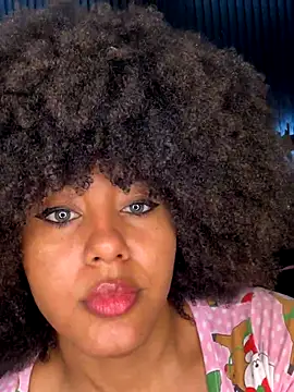 Snapshot of kendall_coxx chatting on December 1, 2025, 9:32 am kendall coxx online show from December 1, 2025, 9:32 am