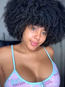 Snapshot of kendall_coxx chatting on November 2, 2025, 11:54 pm kendall coxx online show from November 2, 2025, 11:54 pm