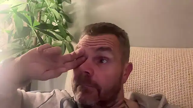 toptugger online show from October 17, 2025, 7:26 pm