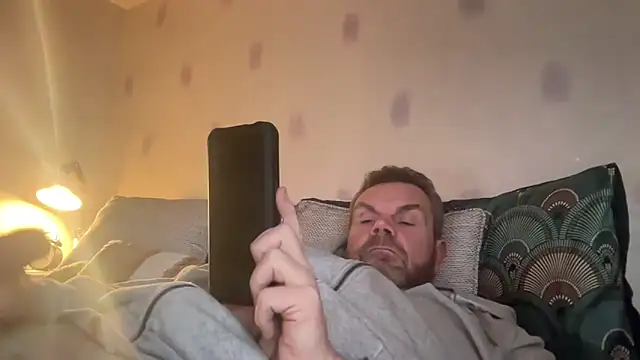 toptugger online show from November 18, 2025, 4:10 pm