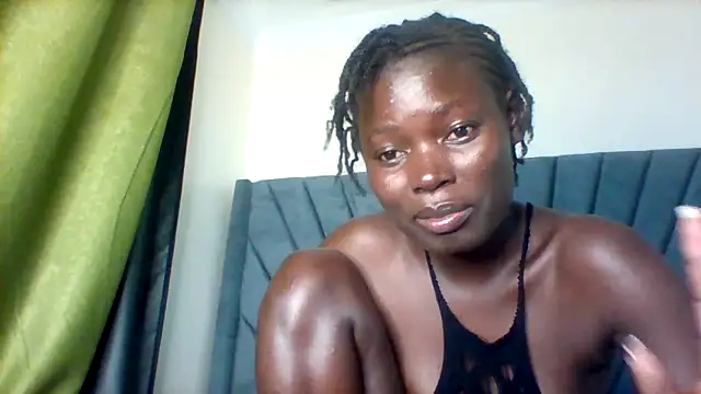 Snapshot of Hope_beib chatting on May 2, 2026, 8:36 pm Hope beib online show from May 2, 2026, 8:36 pm