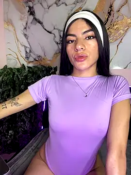 Snapshot of liss_hot_ chatting on October 10, 2025, 10:21 pm liss hot online show from October 10, 2025, 10:21 pm