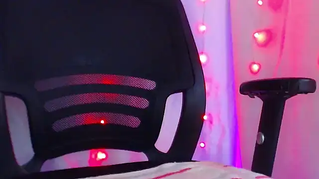 honkzone online show from April 24, 2026, 3:25 pm