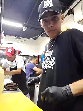 TenderBoyBigCock  online show from November 14, 2025, 10:57 pm