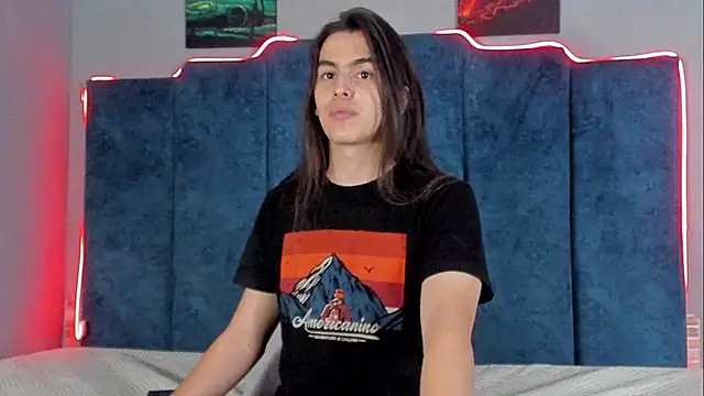 sky link  online show from November 3, 2025, 10:35 pm