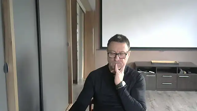 Snapshot of HarrySnake chatting on October 11, 2025, 6:47 am HarrySnake online show from October 11, 2025, 6:47 am