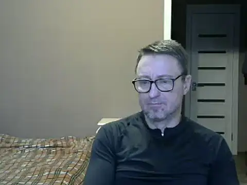 Snapshot of HarrySnake chatting on December 24, 2024, 11:28 am HarrySnake online show from December 24, 2024, 11:28 am