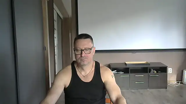 Snapshot of HarrySnake chatting on September 11, 2025, 10:59 am HarrySnake online show from September 11, 2025, 10:59 am