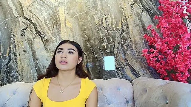 Snapshot of Zayda_1 chatting on March 9, 2025, 7:05 pm Zayda 1 online show from March 9, 2025, 7:05 pm