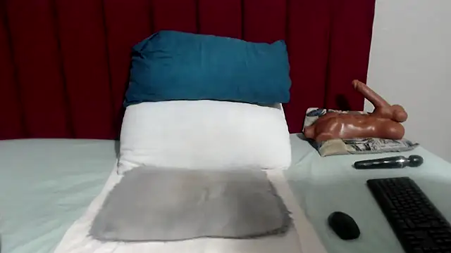 Mochabae online show from October 26, 2025, 2:12 am